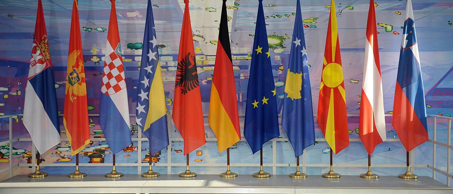 Slovenija: Primiti sve države zapadnog Balkana u EU do 2030. - slika 1